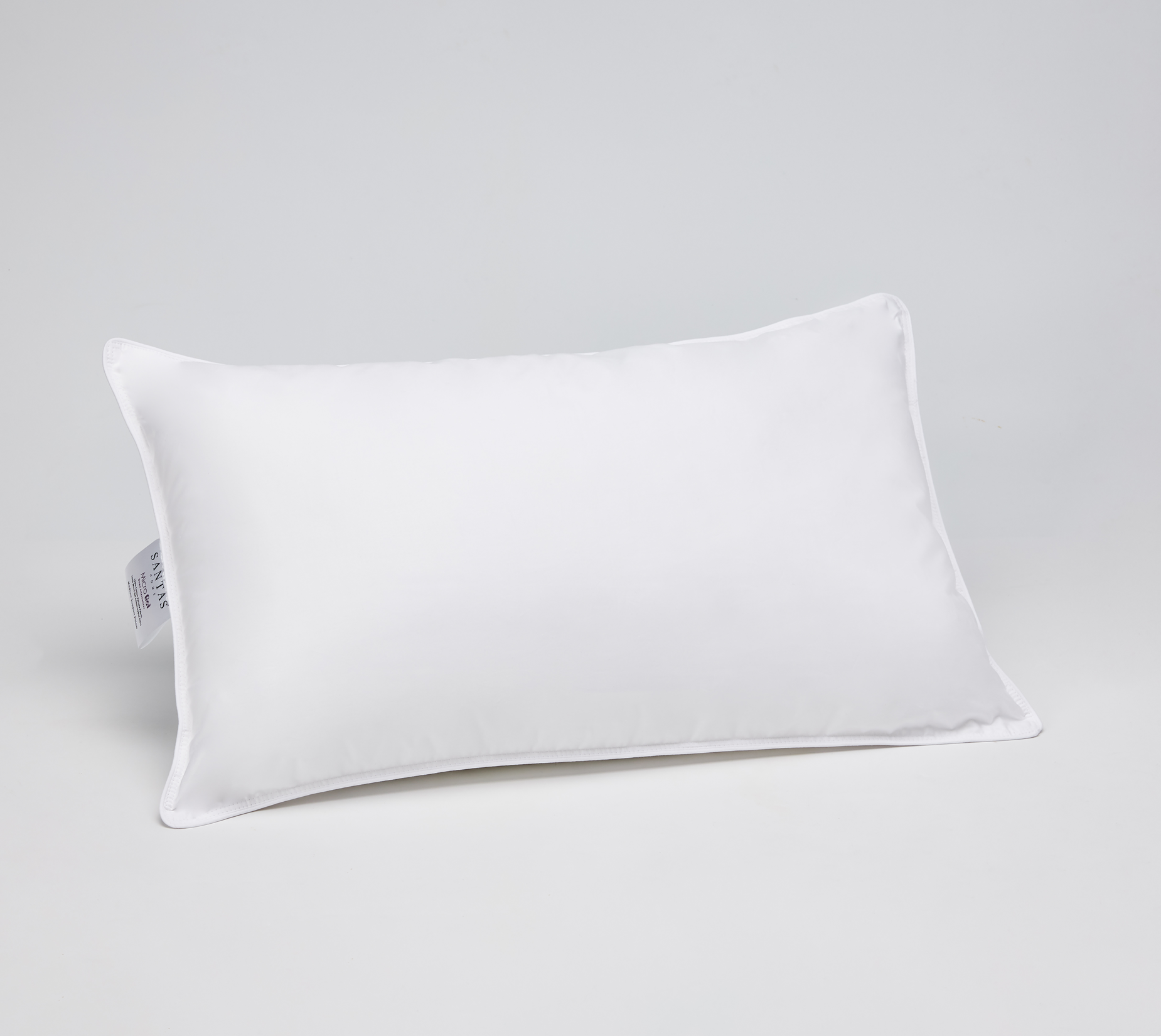 Micro Gel Junior Pillow SANTAS