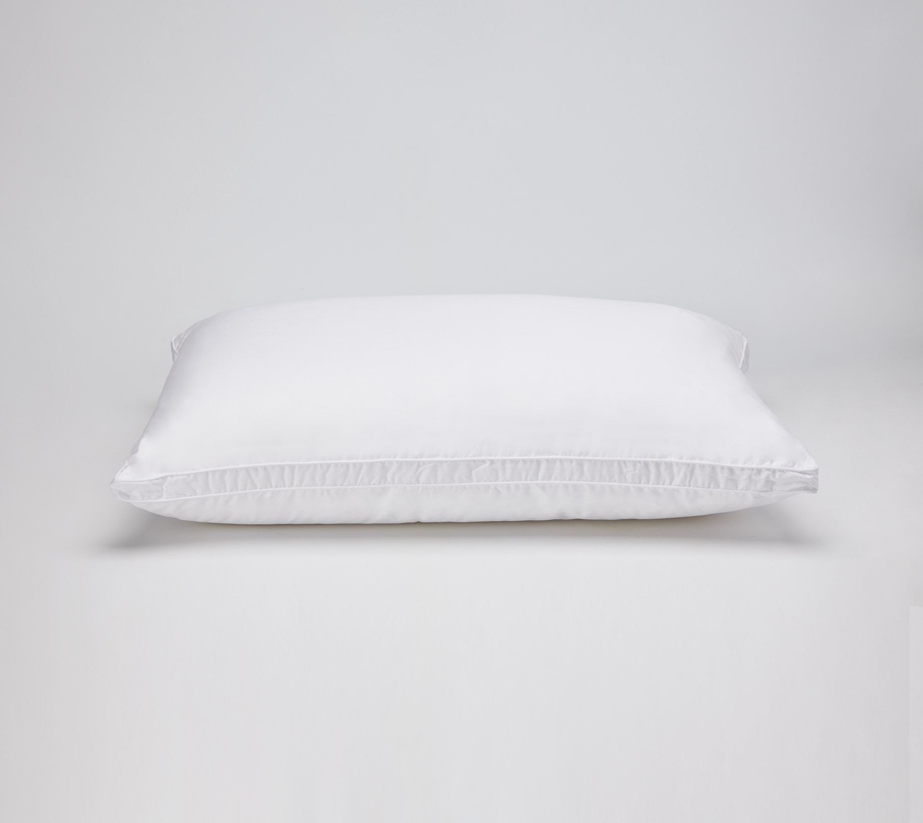 MicroGel Luxury Pillow SANTAS